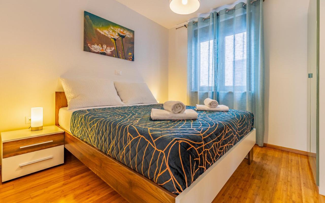 Apartment Blue Pula, New, Family Friendly, Comfortable, Free Parking And Wifi Exterior photo