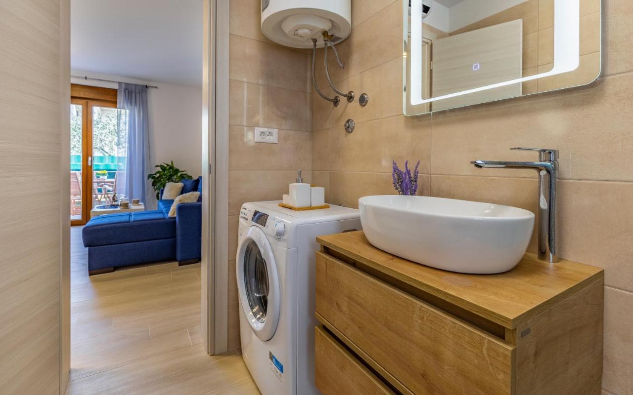 Apartment Blue Pula, New, Family Friendly, Comfortable, Free Parking And Wifi Exterior photo